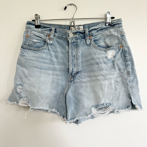 Free People x We The Free Makai Cut Off Short in Vintage Light Denim Size 28 - Picture 2 of 6
